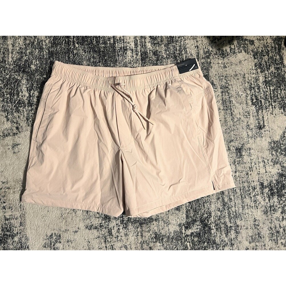 VRST Men's 5" Everyday Shorts Light Pink Crepe Size Large Mesh Lining Drawstring